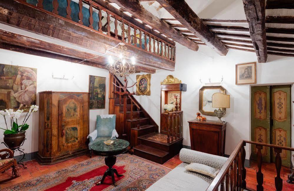 B&B La Residenza Del Poeta Montesicuro Экстерьер фото
