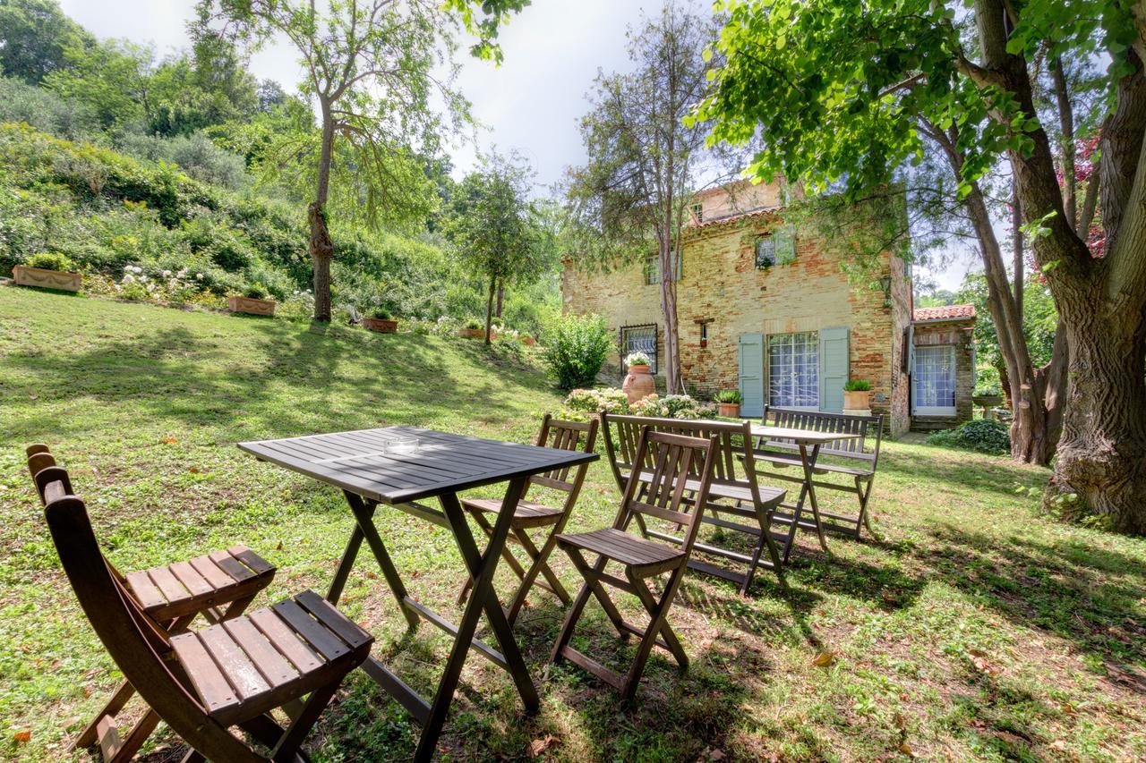 B&B La Residenza Del Poeta Montesicuro Экстерьер фото
