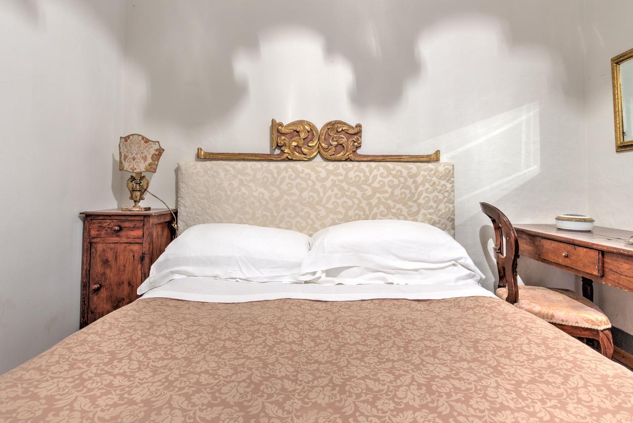 B&B La Residenza Del Poeta Montesicuro Экстерьер фото