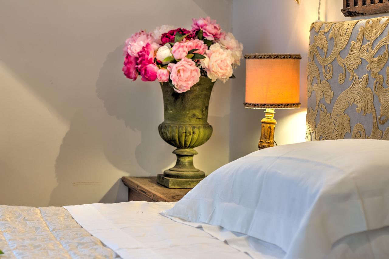B&B La Residenza Del Poeta Montesicuro Экстерьер фото